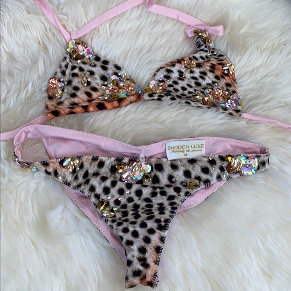 Small jeweled swim size small